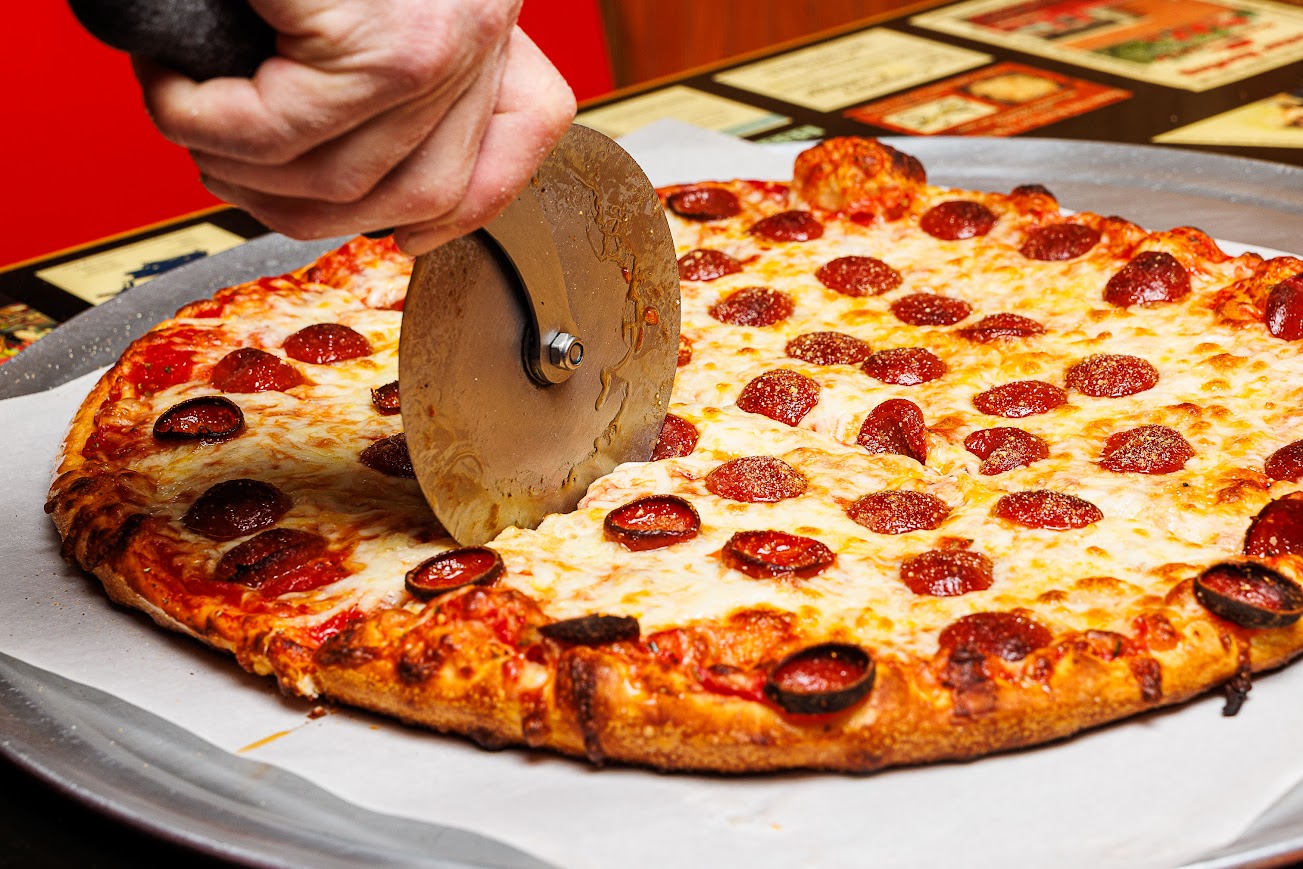 Dario's Famous Pizza