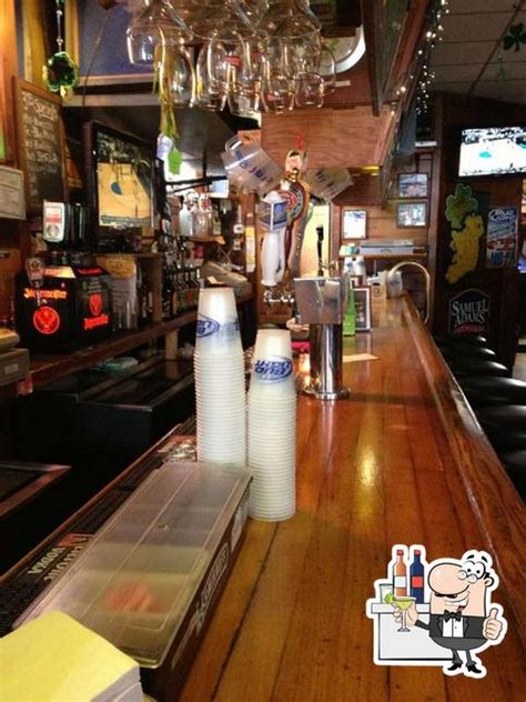 Hungry Tiger Cafe & Restaurant