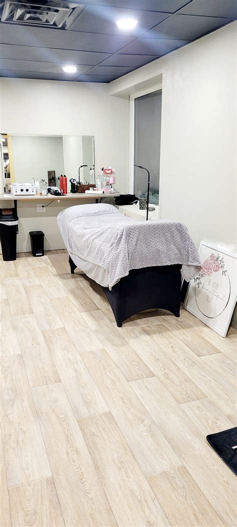 Bella Glo Beauty Studio