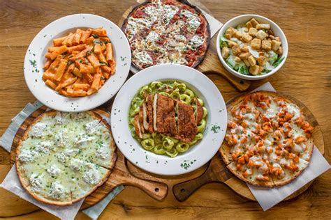Gino's of East Norwich – Italian Pizzeria & Restaurant