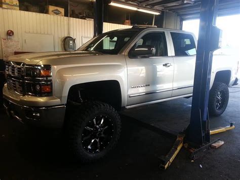 Tiny's Tire Pros