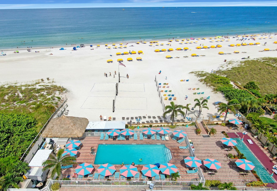 Bay Palms Waterfront Resort - Hotel and Marina
