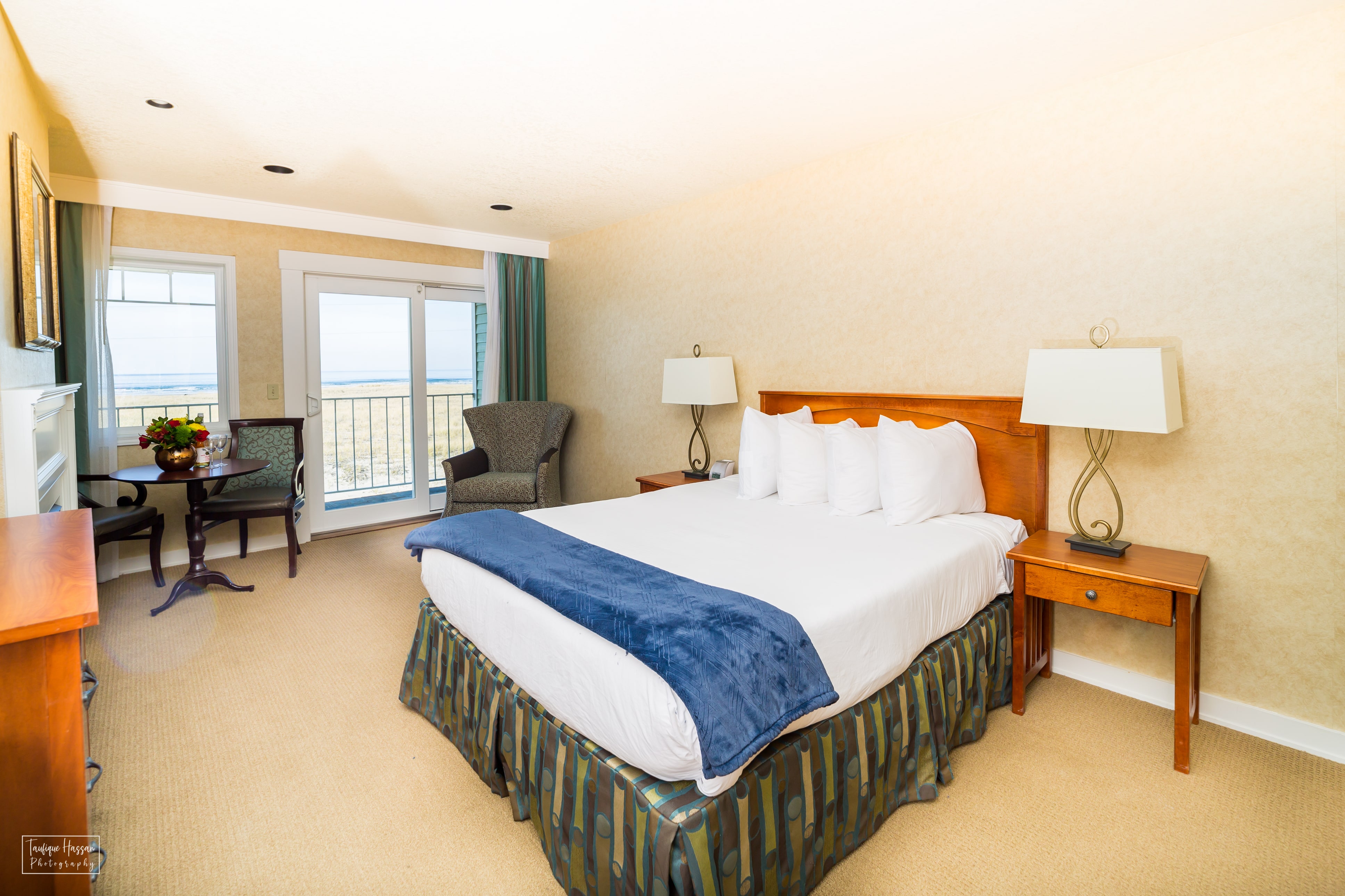 Hotel Near Seaside, Inn of the Four Winds