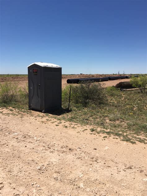 Construction Site Service Rentals: Dumpsters, Toilets & More