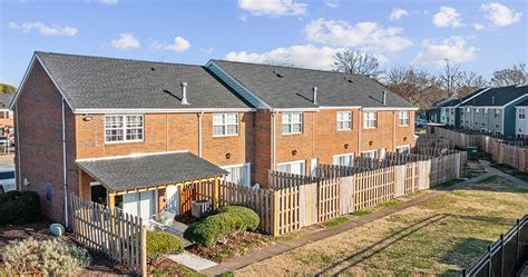 Hilton Village Townhomes