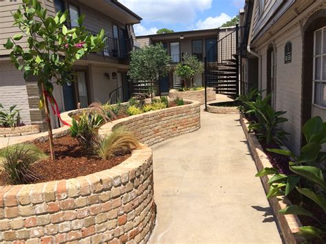 Legends of Memorial Apartments