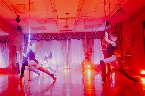Studio Phénix - Montreal's Greatest Pole Dance & Aerial Arts Studio